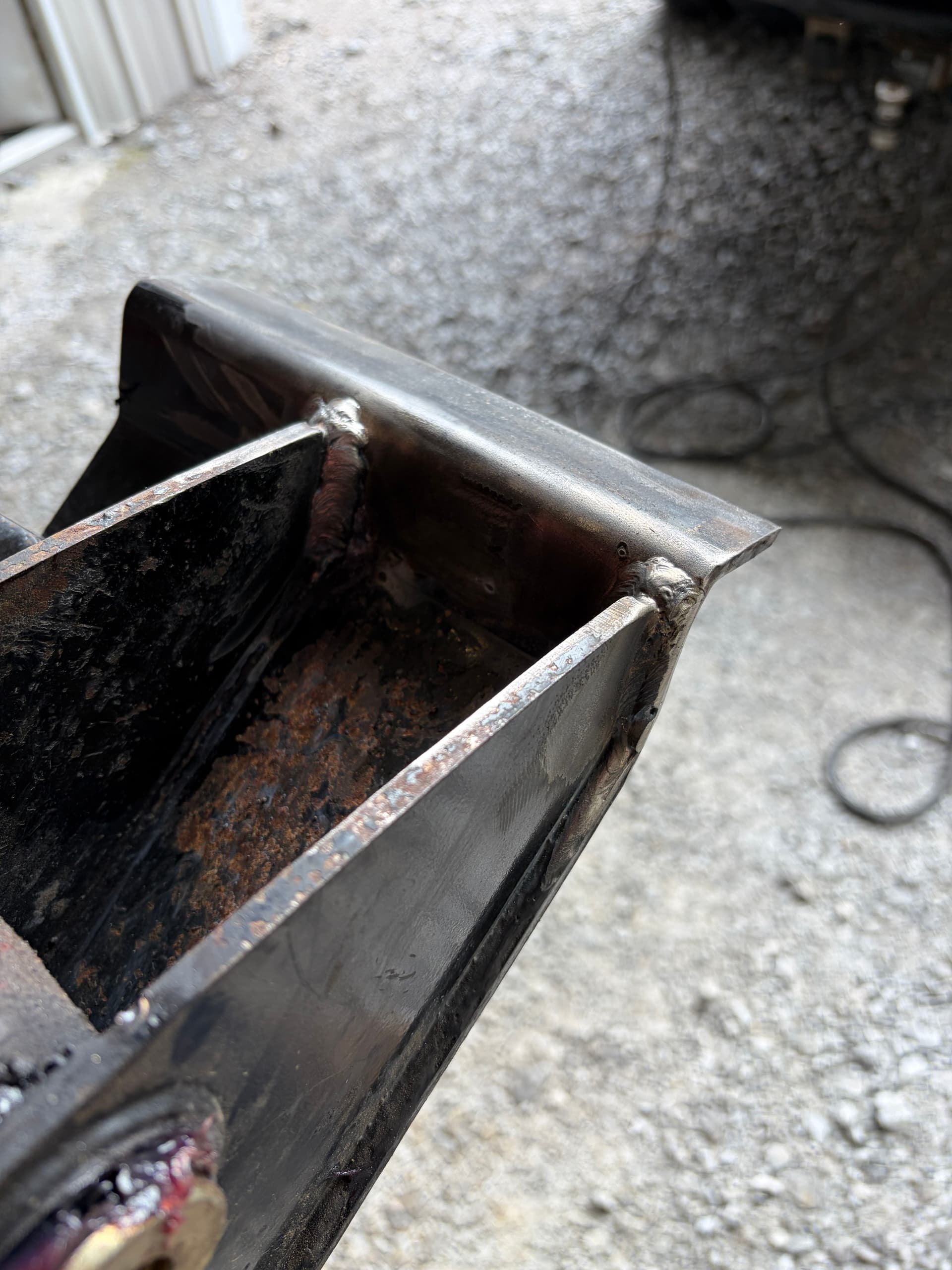 Tractor Bucket Connection Repair in Hartsville TN image