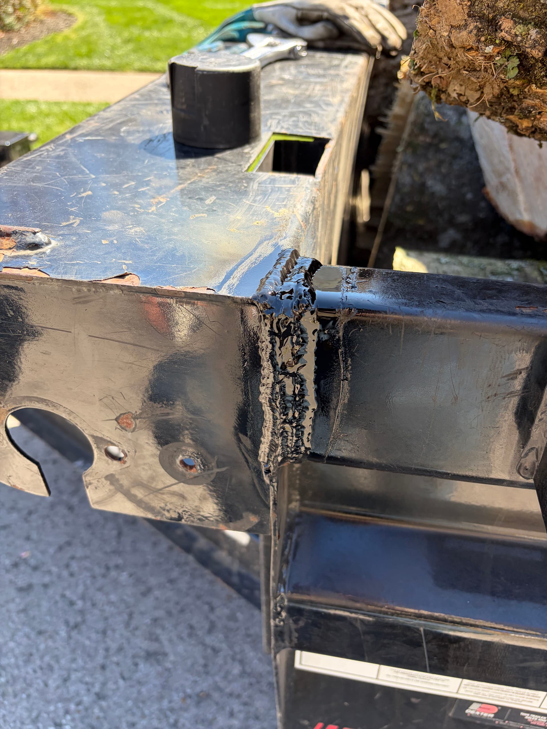 Gallery photos for Trailer Saved from Major Damage: Image #5