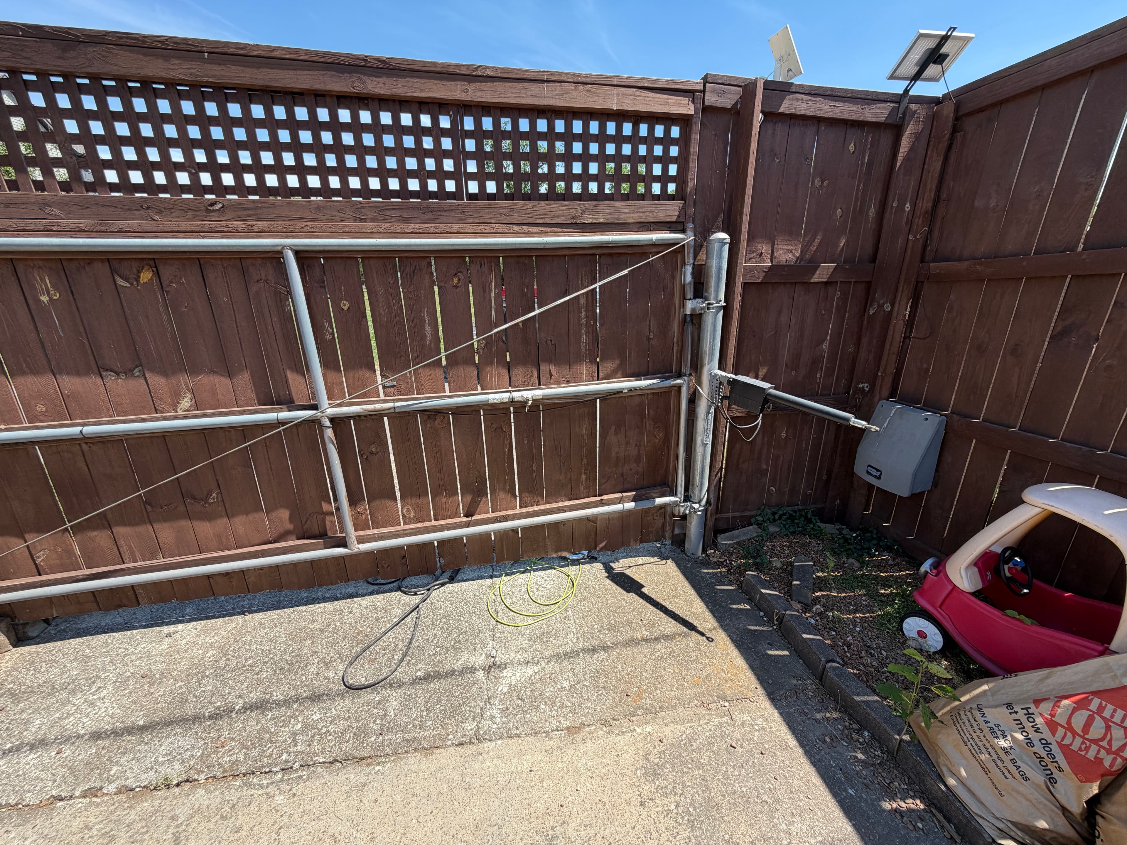 Project Nashville Gate Repair After Being Backed Into - Fixed Fast image