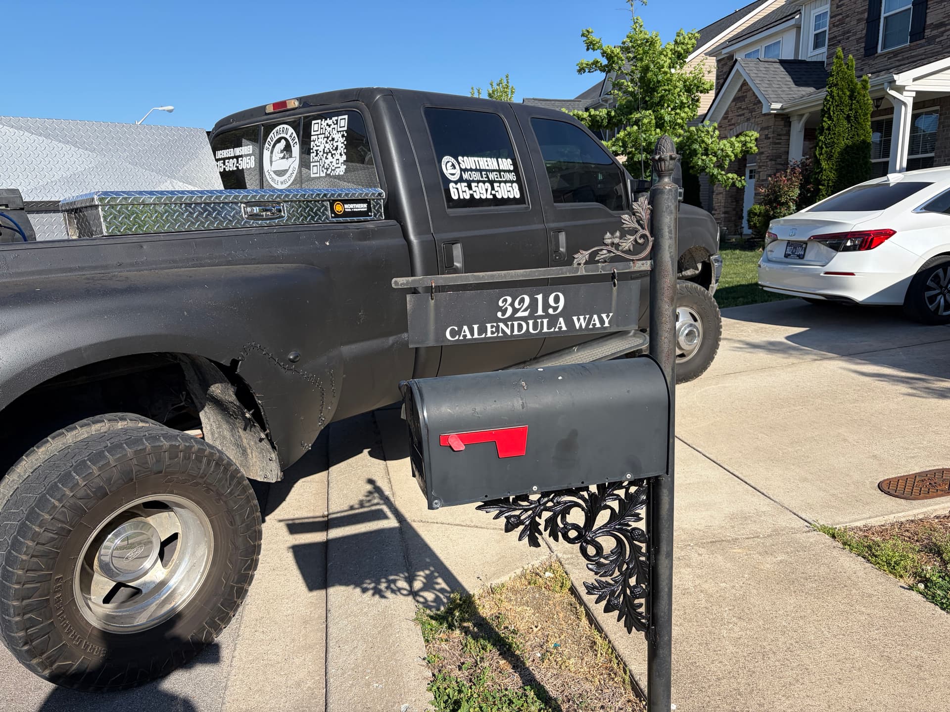 Cast-Iron Mailbox Repair Done Right in Murfreesboro image