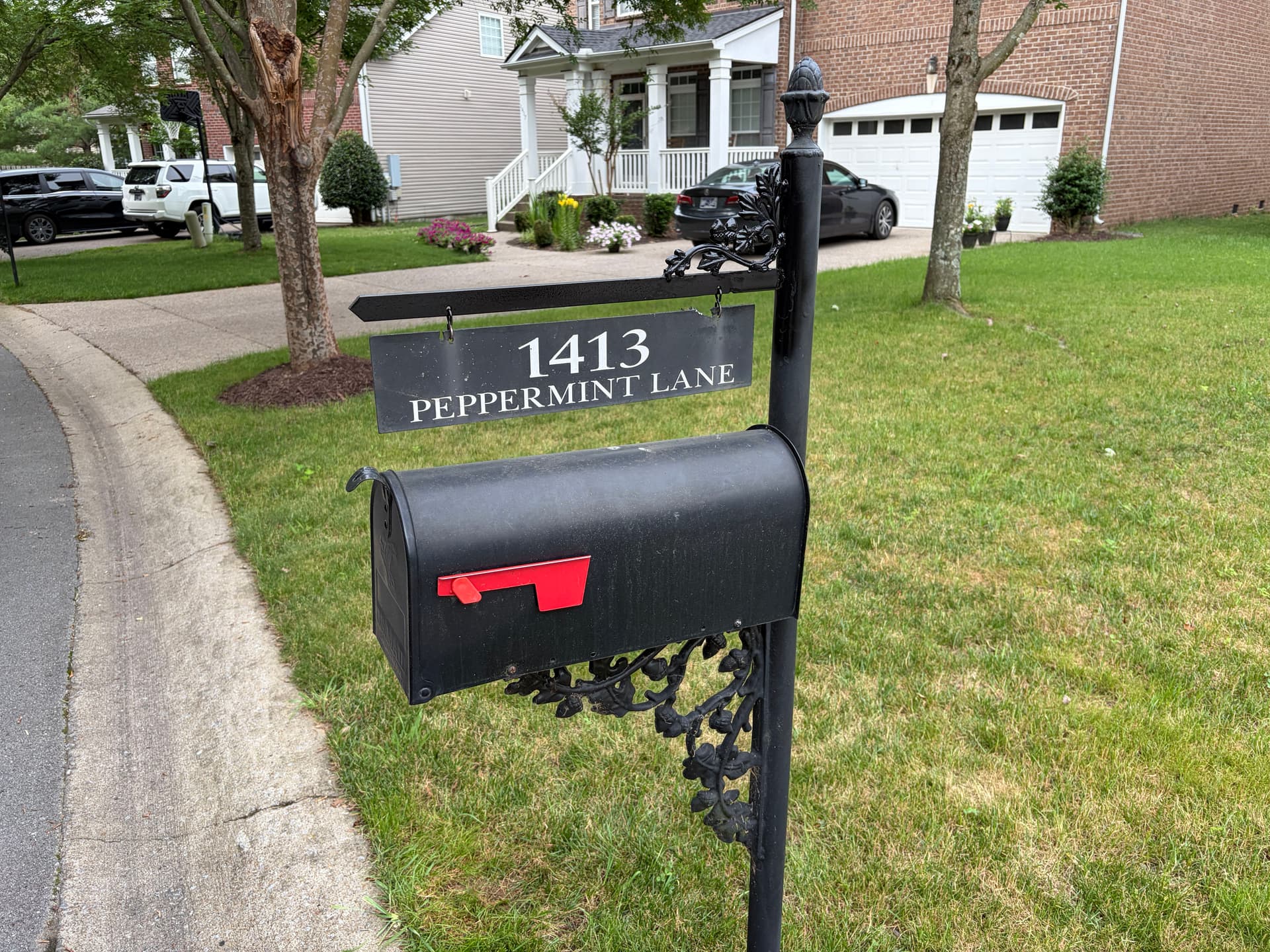 Storm-Damaged Mailbox Welding Repair in Nolensville image