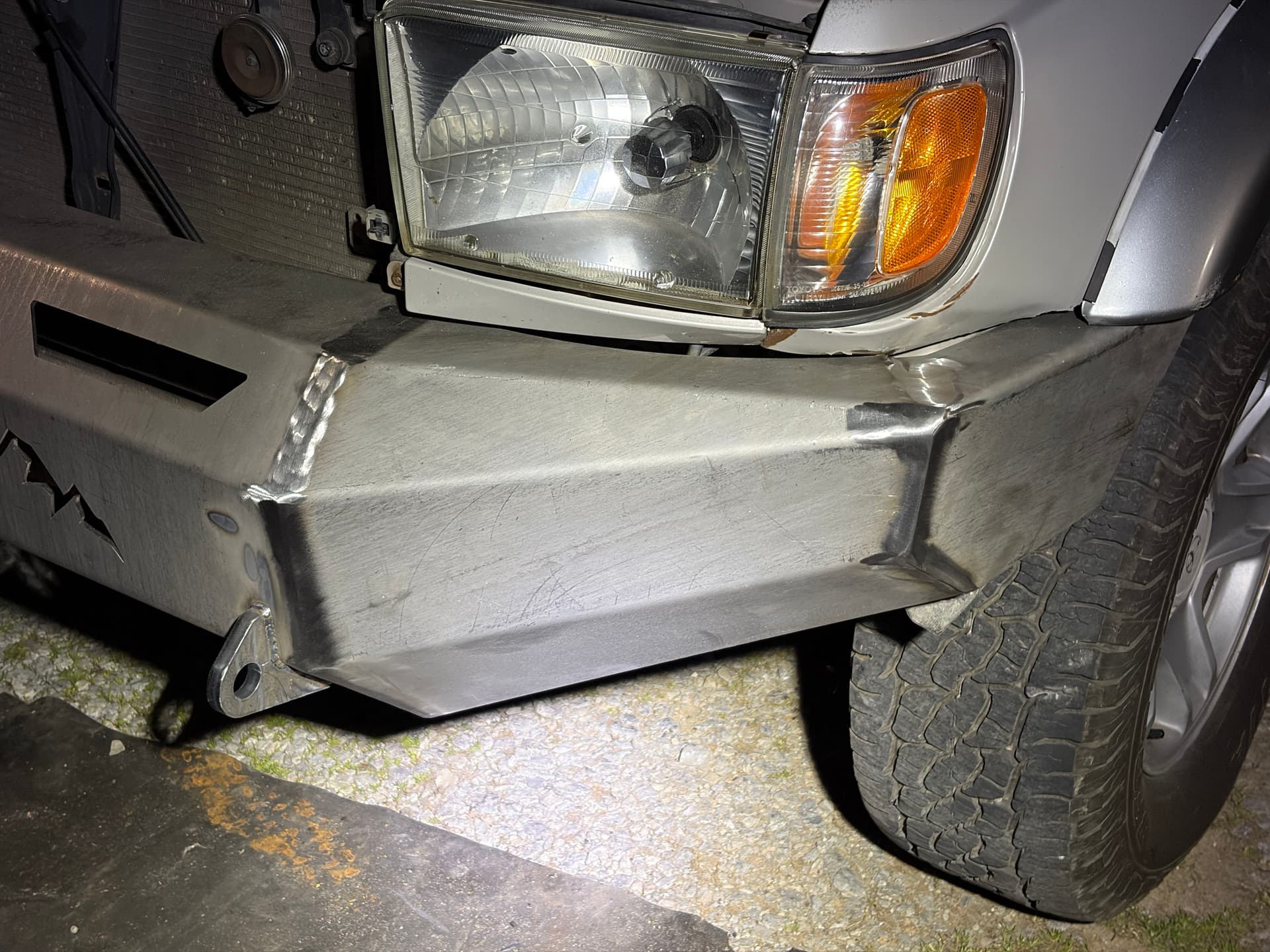 Gallery photos for Custom Mountain Design Metal Bumper Built for SUV: Image #2