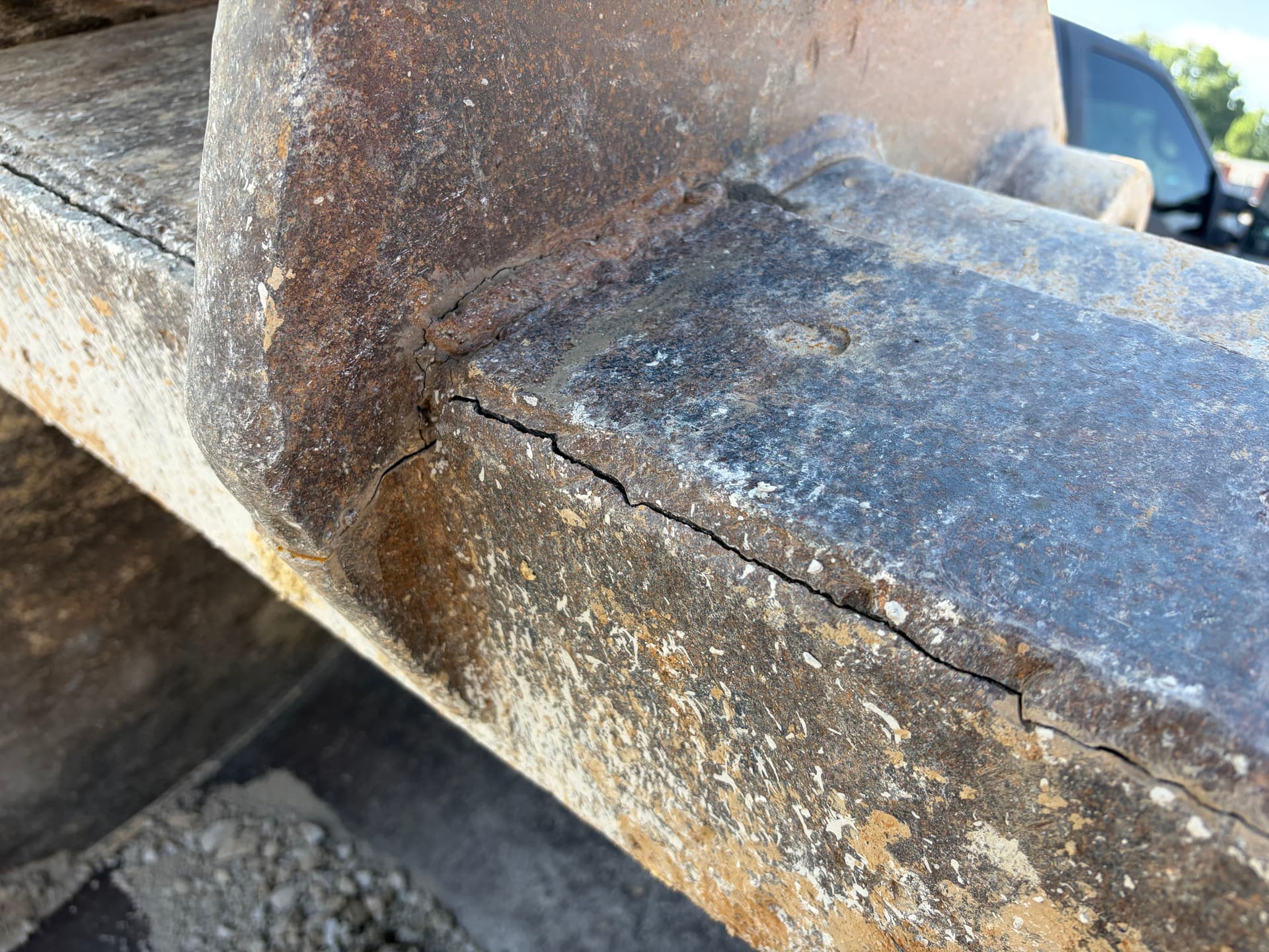 Gallery photos for Excavator Bucket Crack Repair Completed On-Site in Nolensville: Image #4